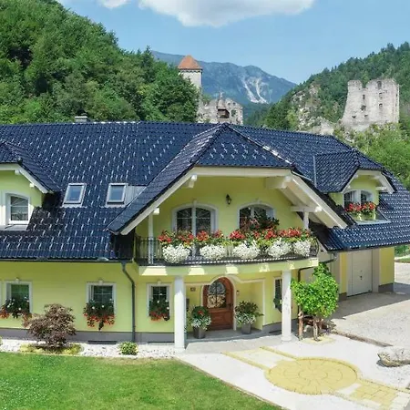 Apartment Grad Kamen *