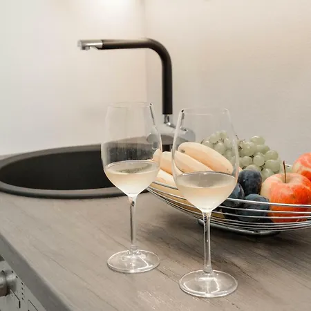 Grad Kamen Apartment *