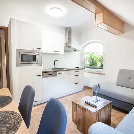 Apartment Grad Kamen Begunje na Gorenjskem